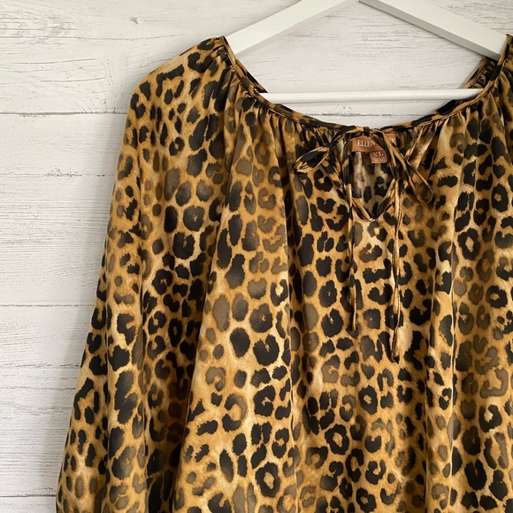 Leopard Print Blouse - Picture 4 of 6